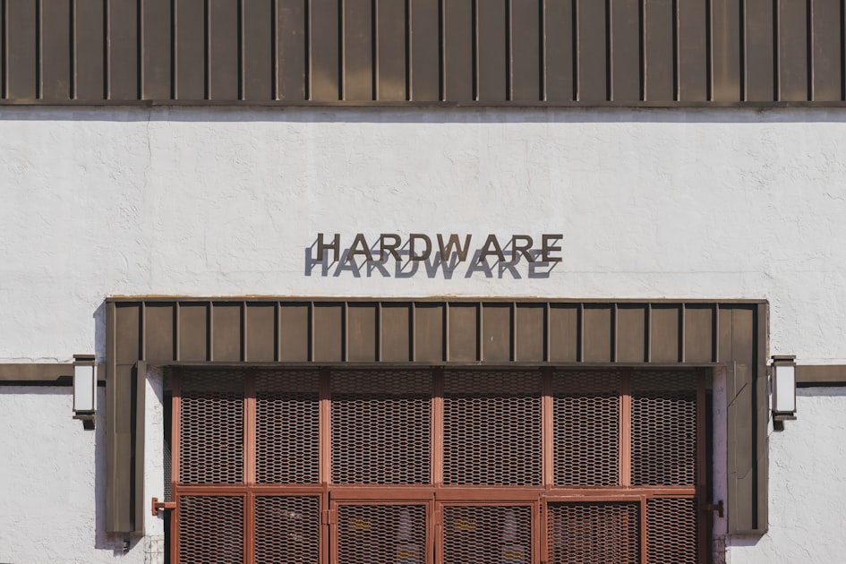 Choosing the Right Commercial Doors